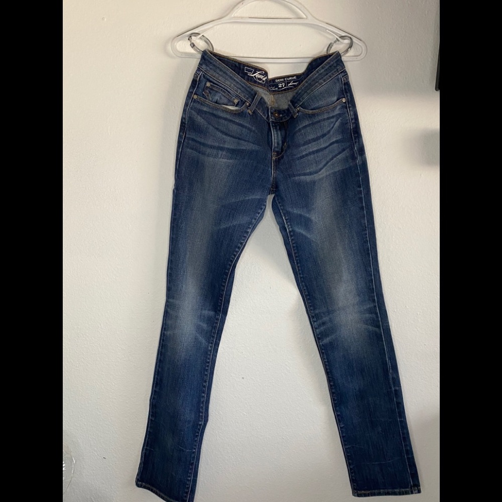 Levi jeans